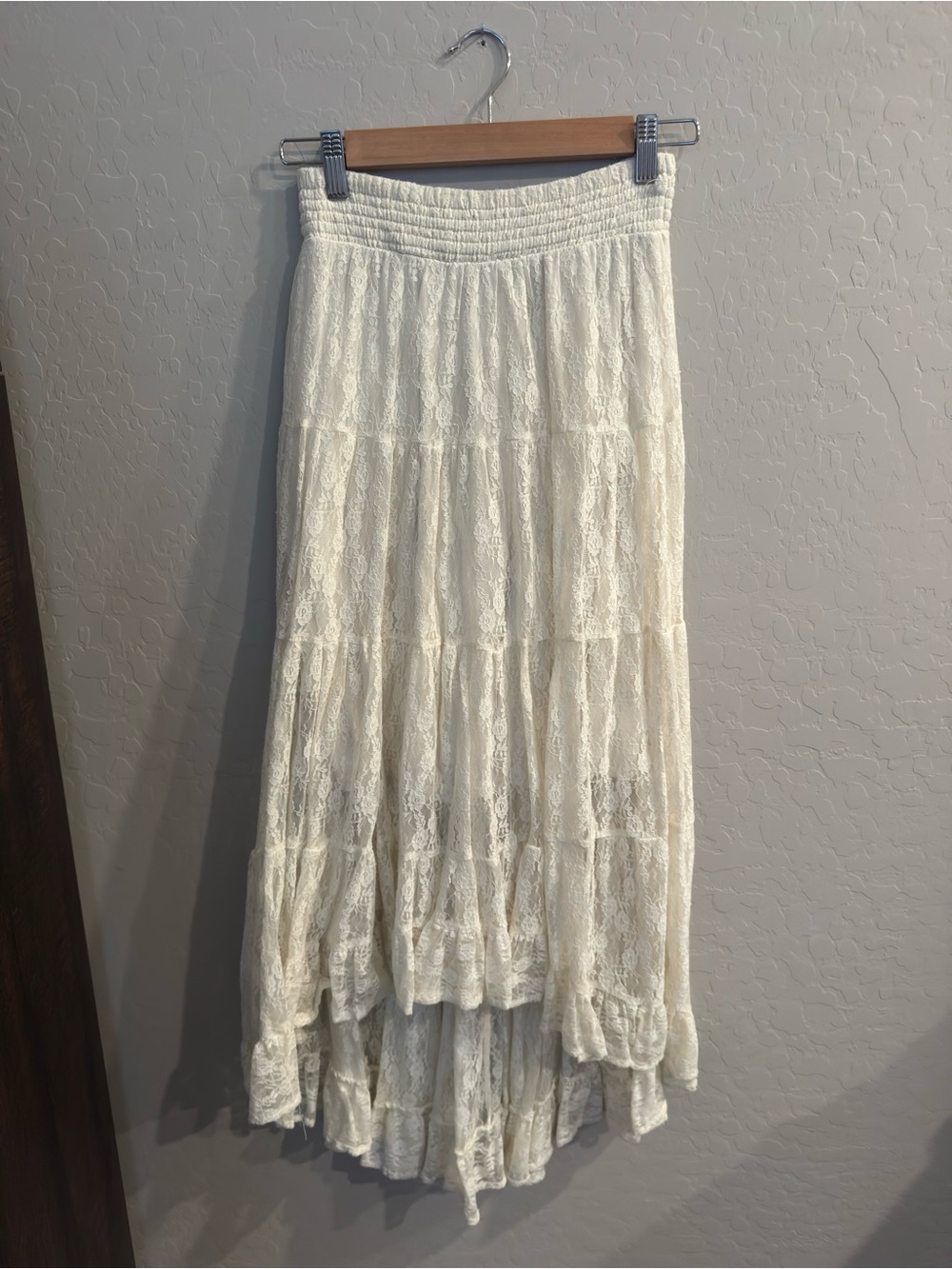 PacSun Cream Lace Tiered Maxi Skirt - Picture 5 of 8